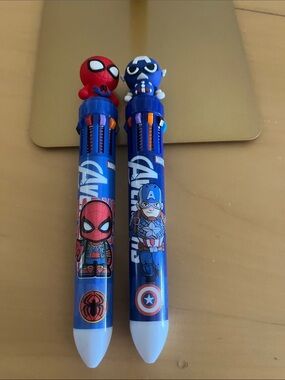 Marvel Blue Spider-Man & Captain America Multi-Color Retractable Pens